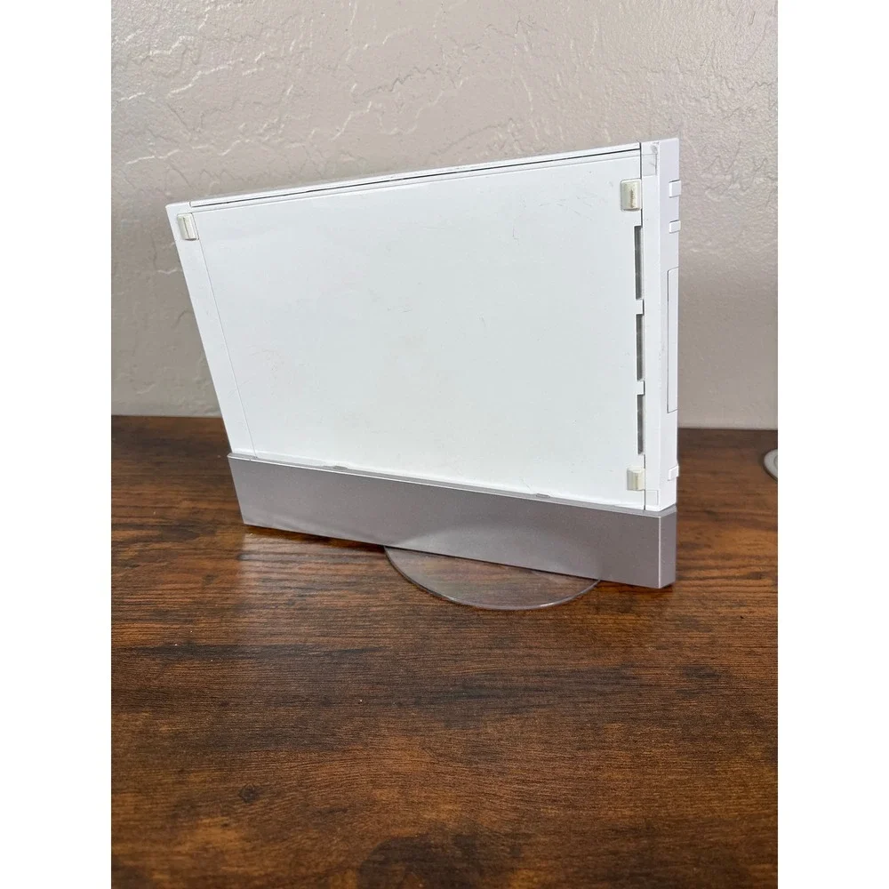 Nintendo Wii Console White RVL-101 USA Model with Cables Sensor Bar and Stand